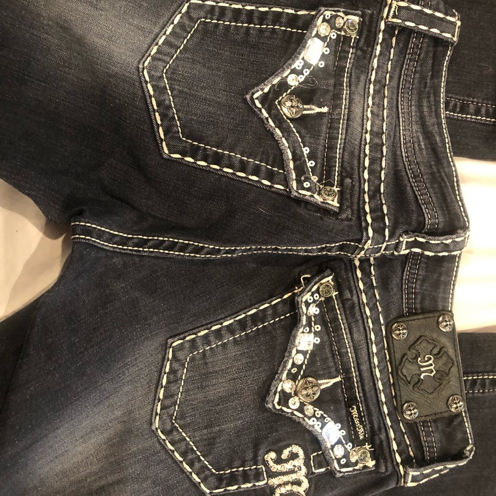 Size 28 miss me jeans
